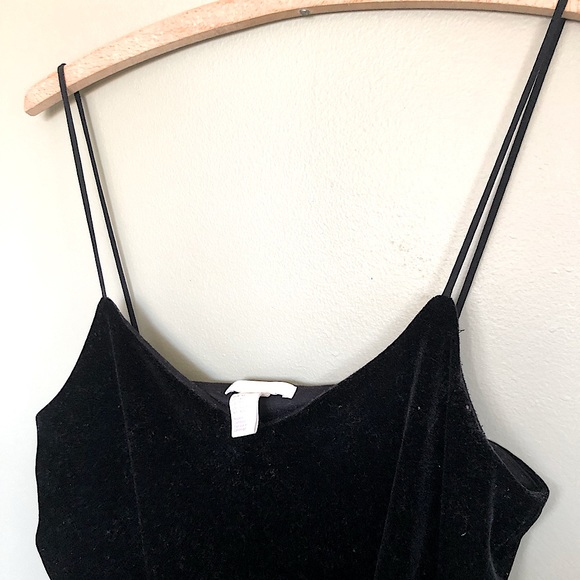H&M velour tank top - Picture 2 of 3